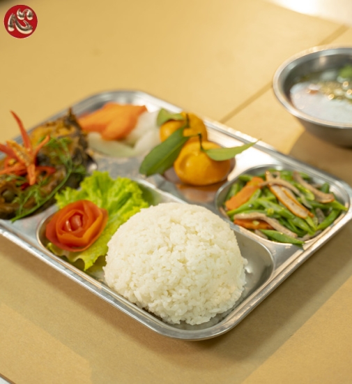 Suất ăn công nghiệp 2